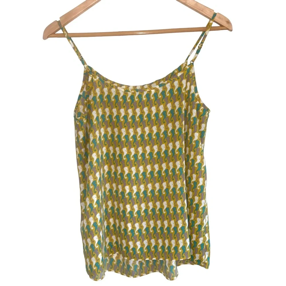 CAbi Cami Tank Top Seahorse Novelty
Print #411-Size Small - Picture 5 of 8